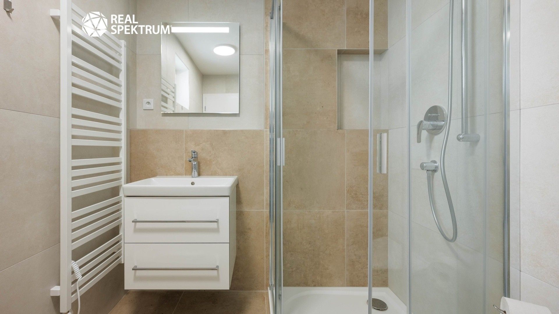 Pronájem bytu 2+kk 55 m² - foto 15
