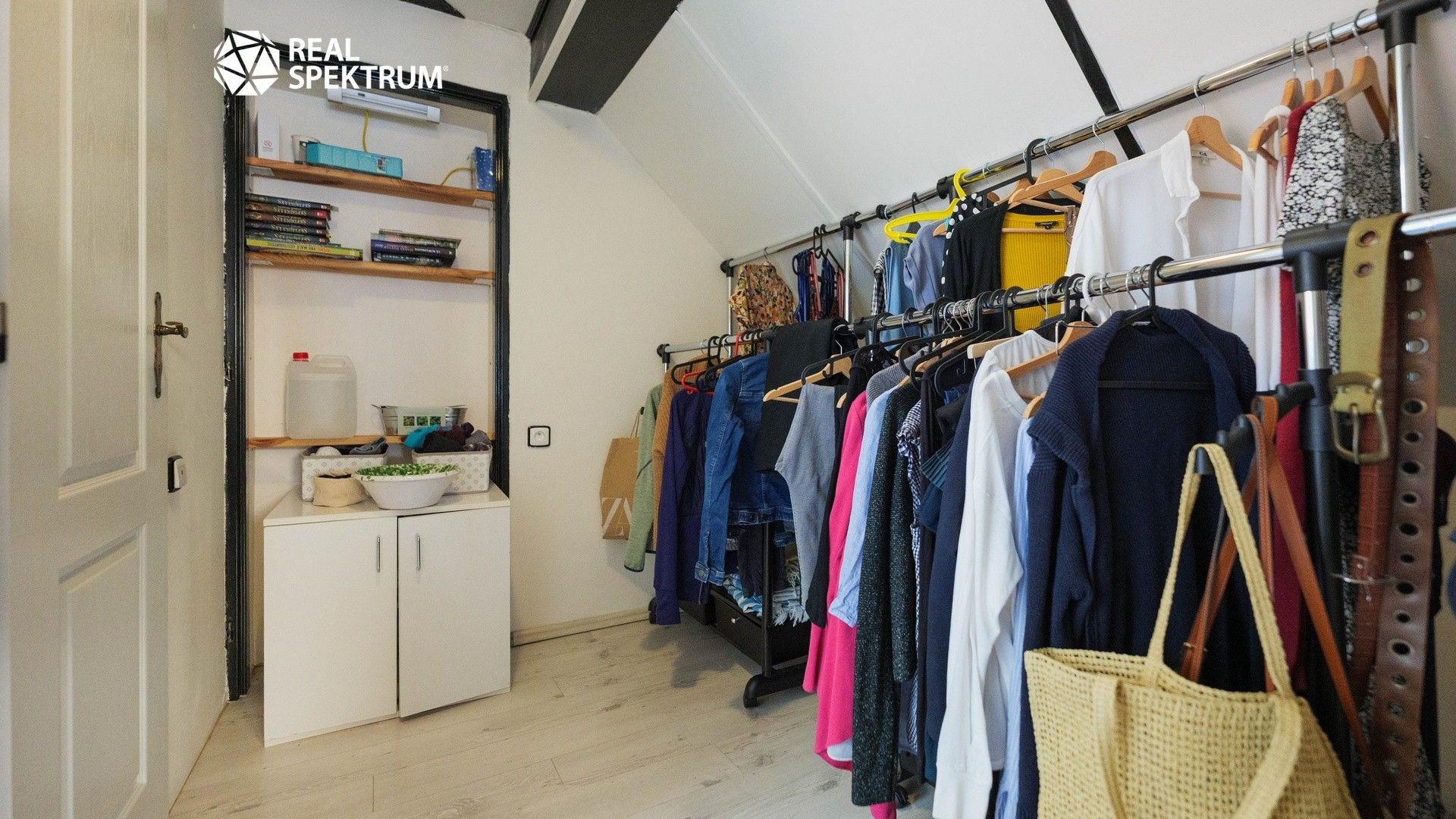 Prodej nemovitosti 175 m² - foto 18