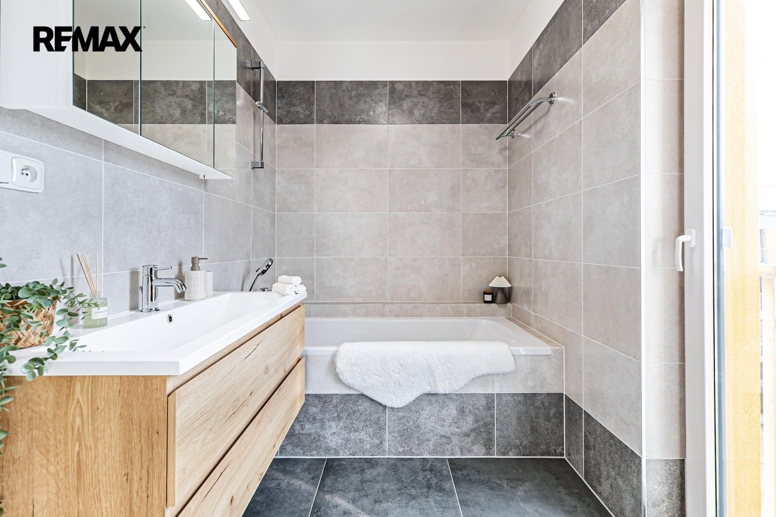 Prodej bytu 3+kk 75 m² - foto 18
