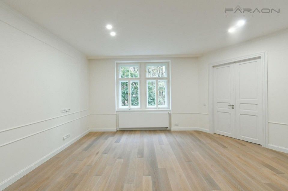 Pronájem bytu 4+kk 118 m² - foto 13