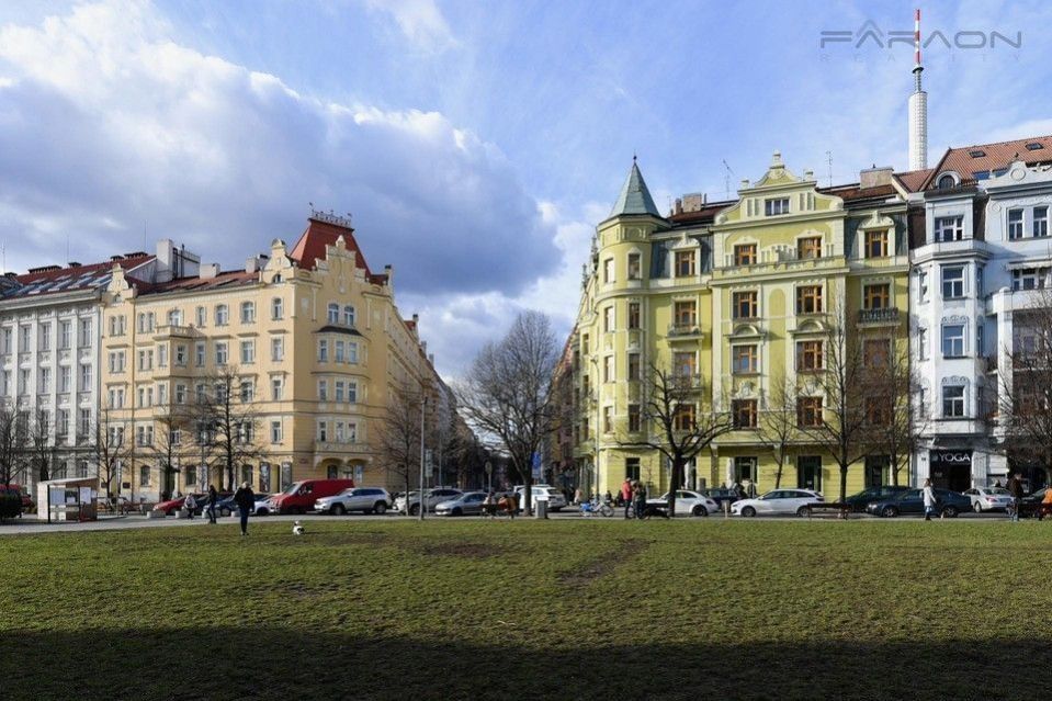 Pronájem bytu 4+kk 118 m² - foto 21
