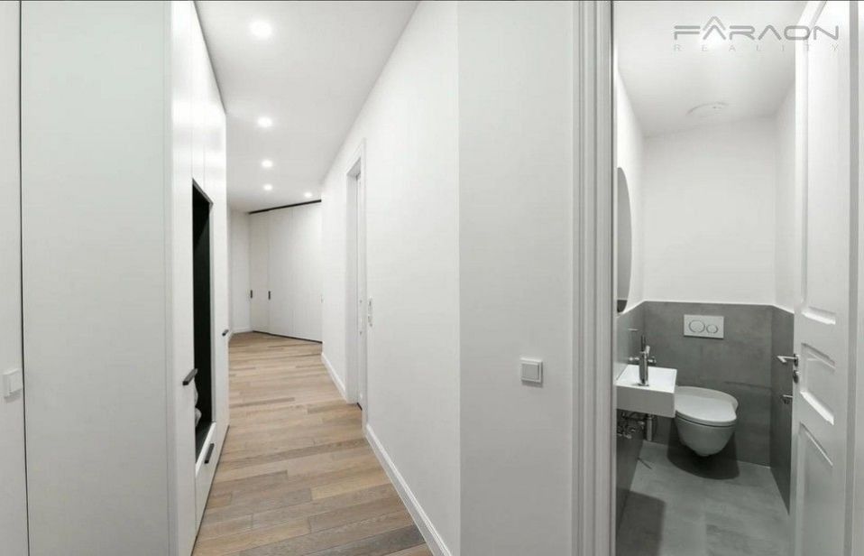 Pronájem bytu 4+kk 118 m² - foto 23