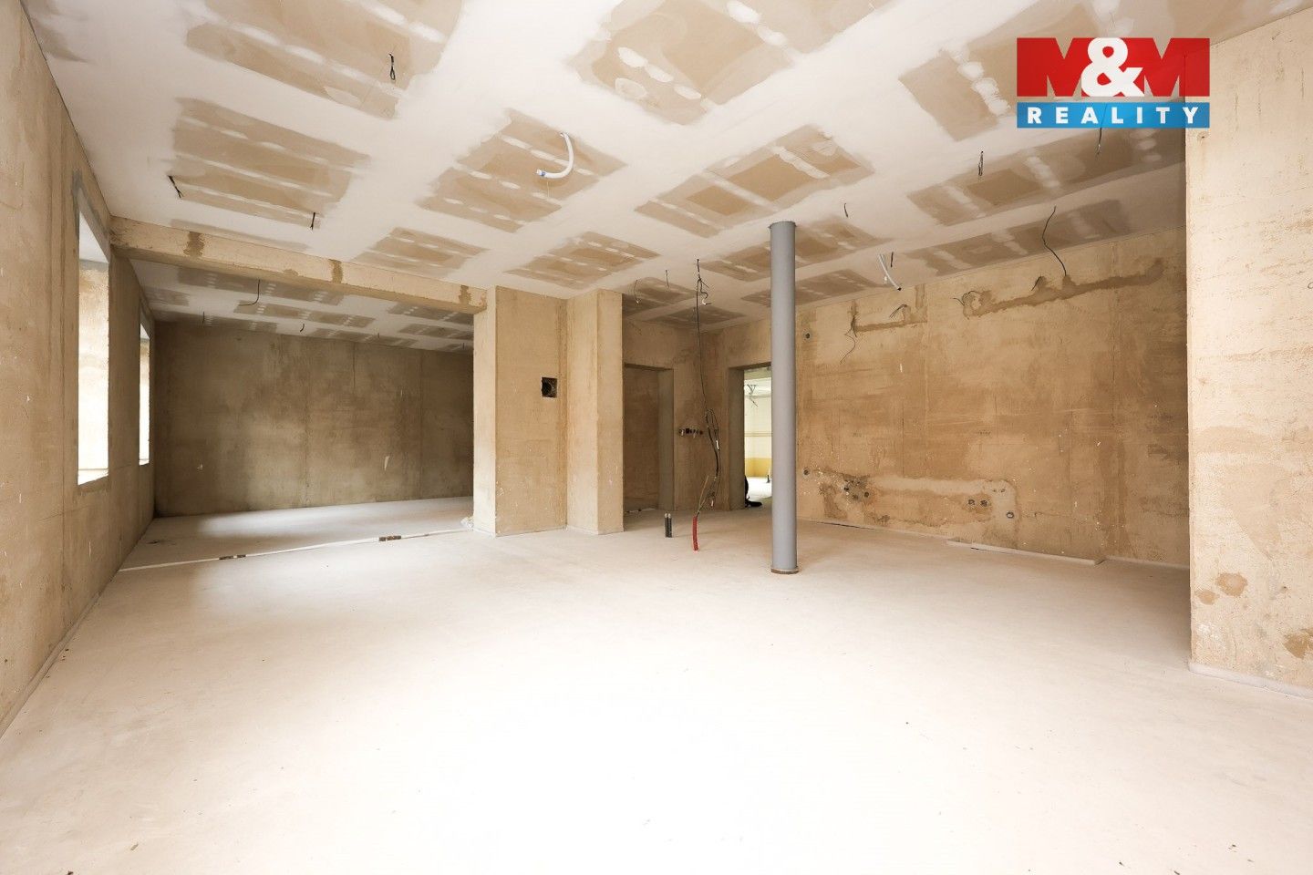 Prodej komerčního prostoru 414 m² - foto 5
