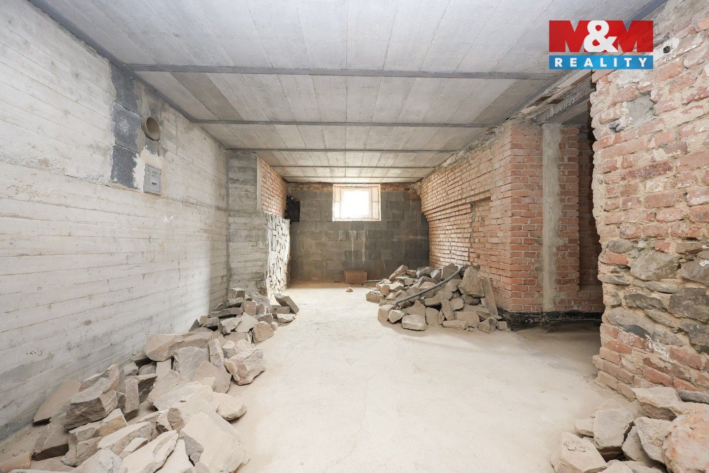Prodej komerčního prostoru 414 m² - foto 22