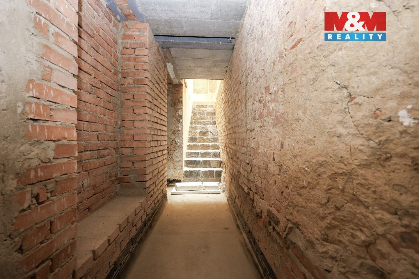 Prodej komerčního prostoru 414 m² - foto 18