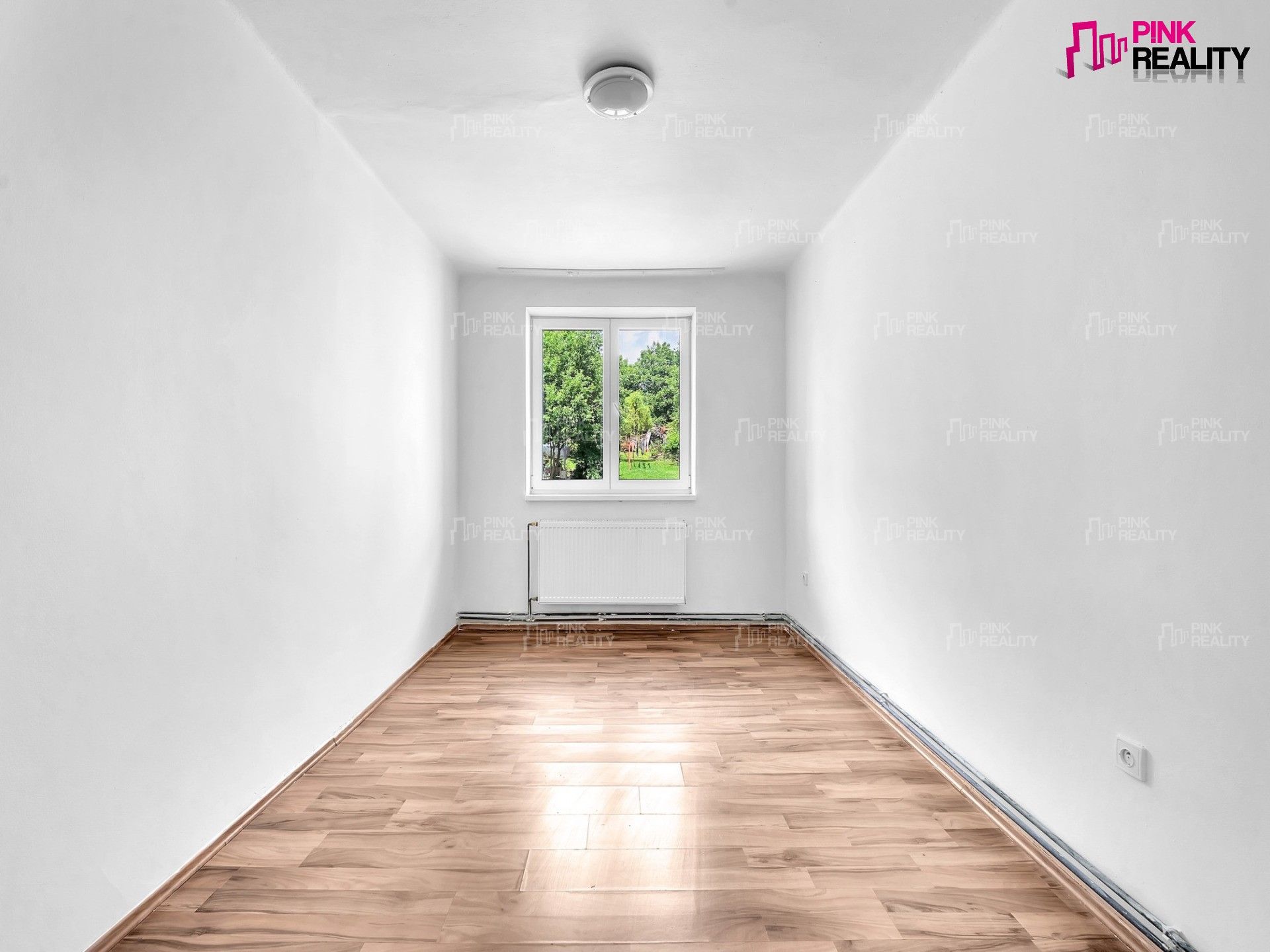 Pronájem bytu 2+1 61 m² - foto 6