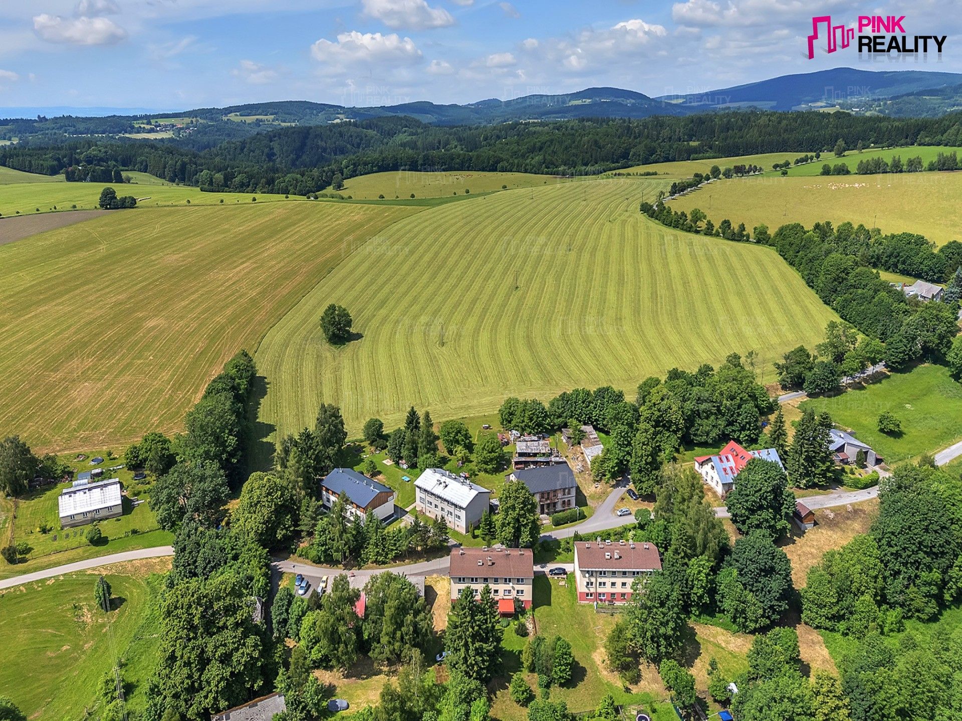 Pronájem bytu 2+1 61 m² - foto 10