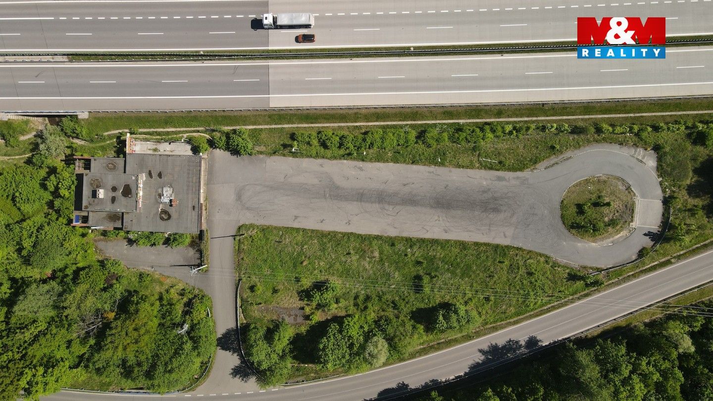 Prodej nemovitosti 890 m² - foto 6