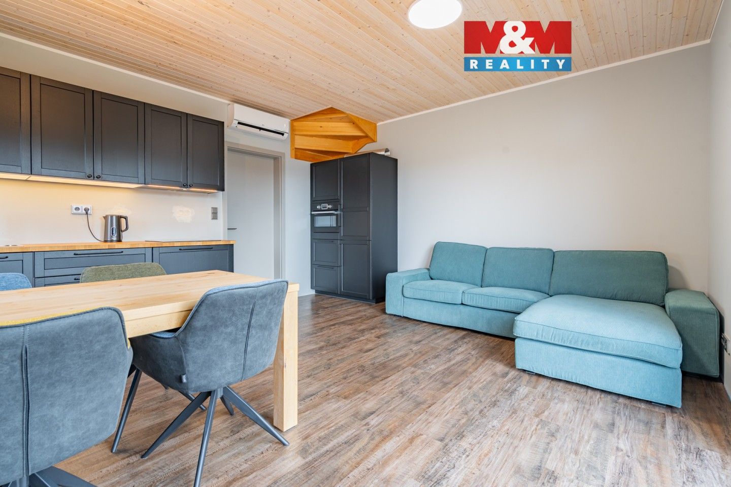 Prodej domu 147 m² - foto 2