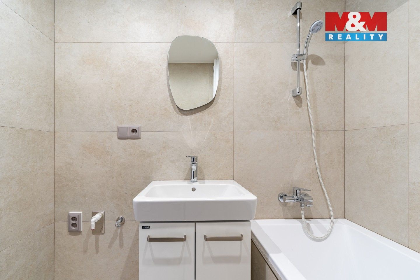 Pronájem bytu 2+1 64 m² - foto 17
