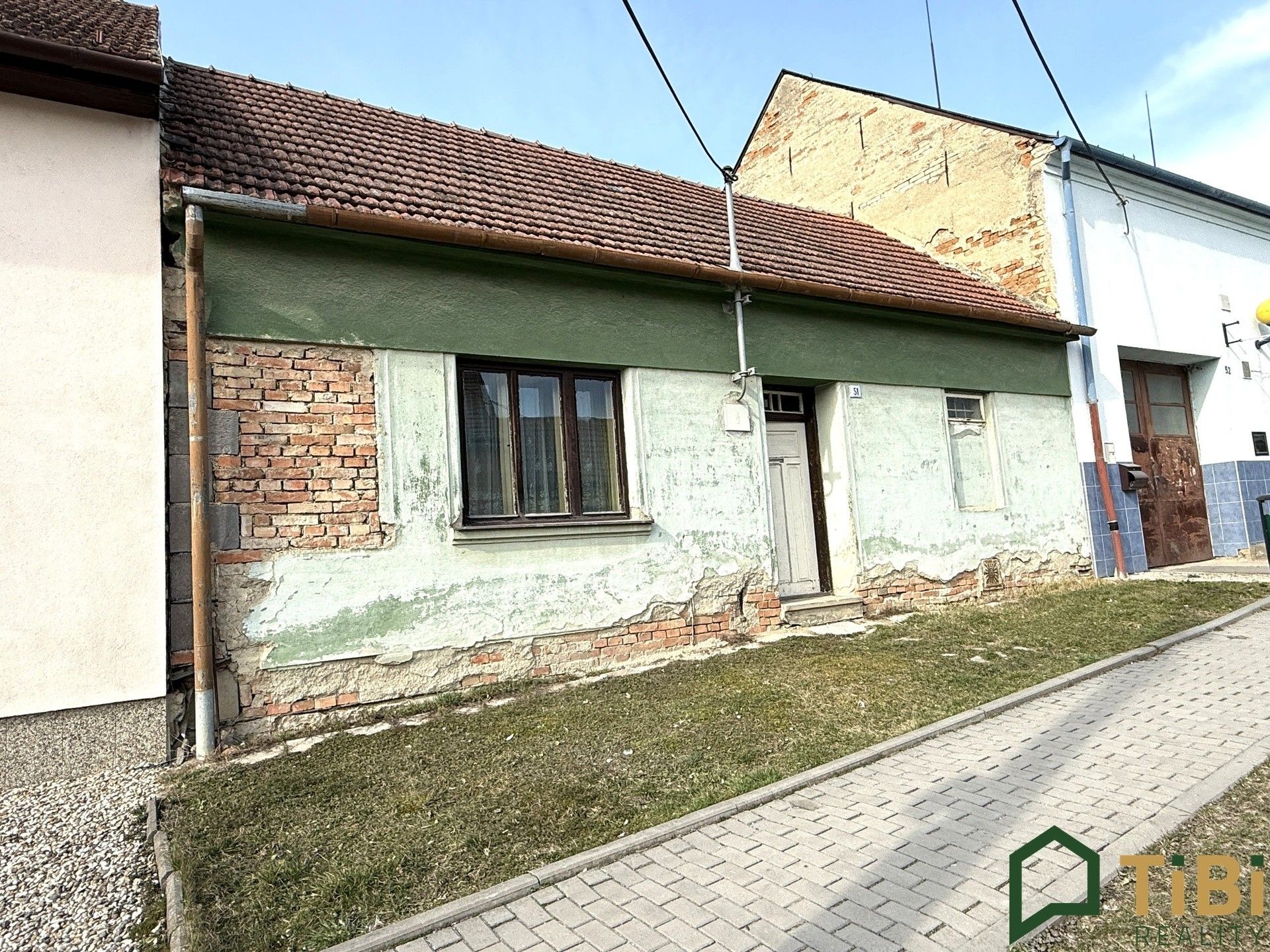 Prodej domu 100 m² - foto 1