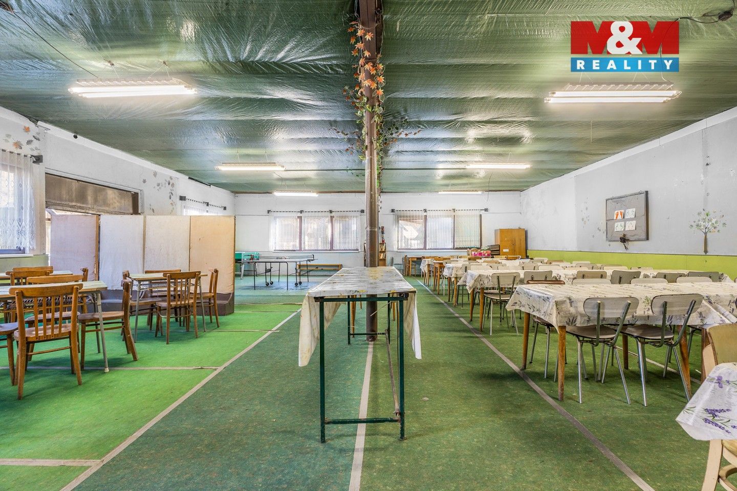 Prodej komerčního prostoru 757 m² - foto 17