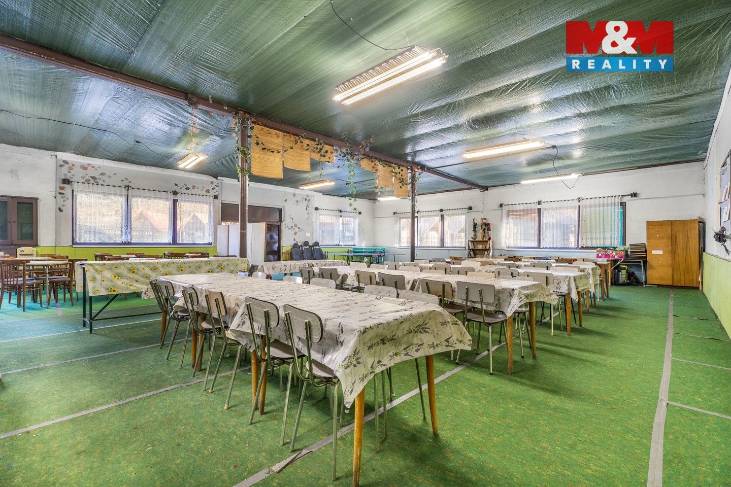 Prodej komerčního prostoru 757 m² - foto 19