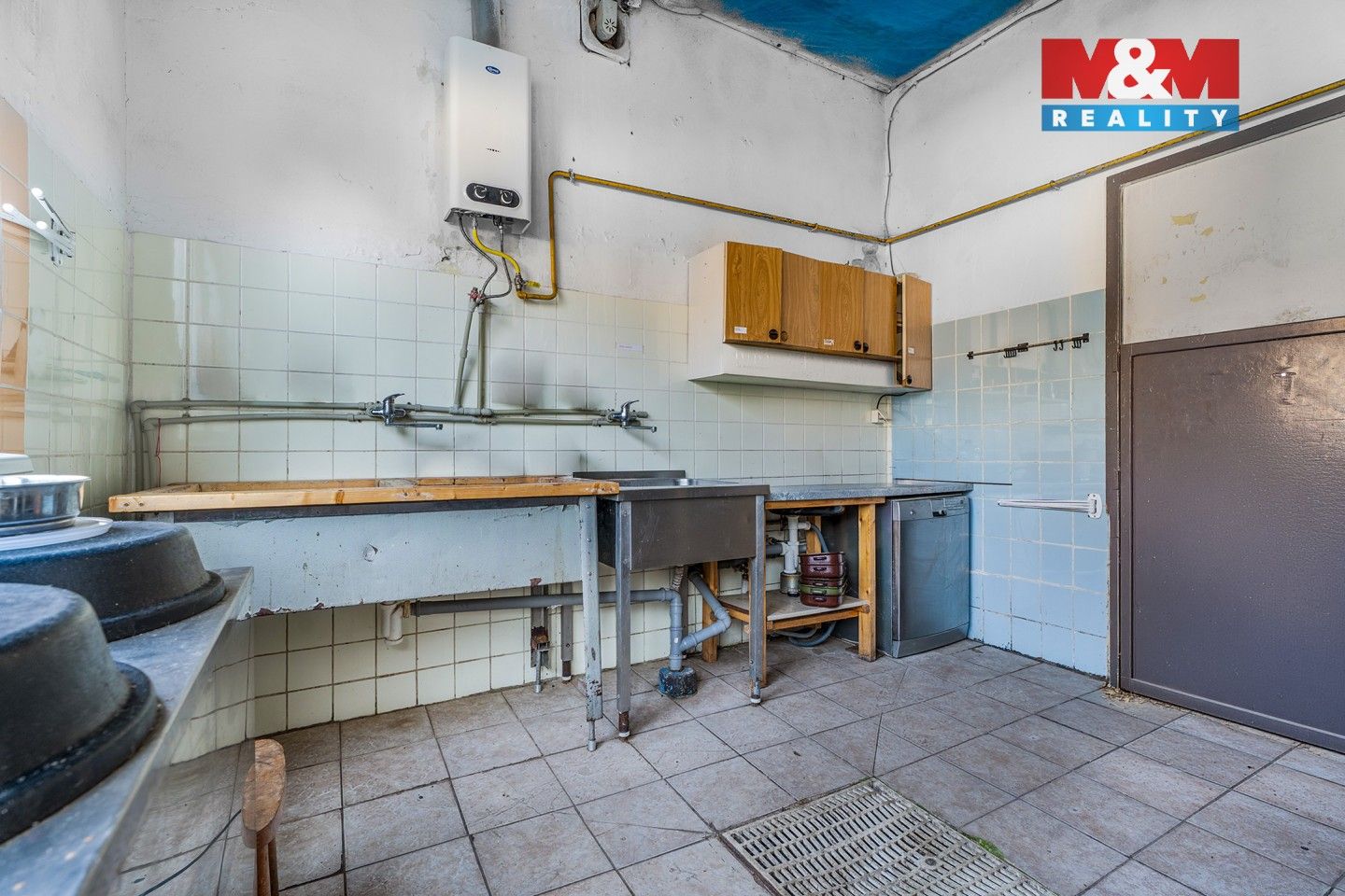 Prodej komerčního prostoru 757 m² - foto 23