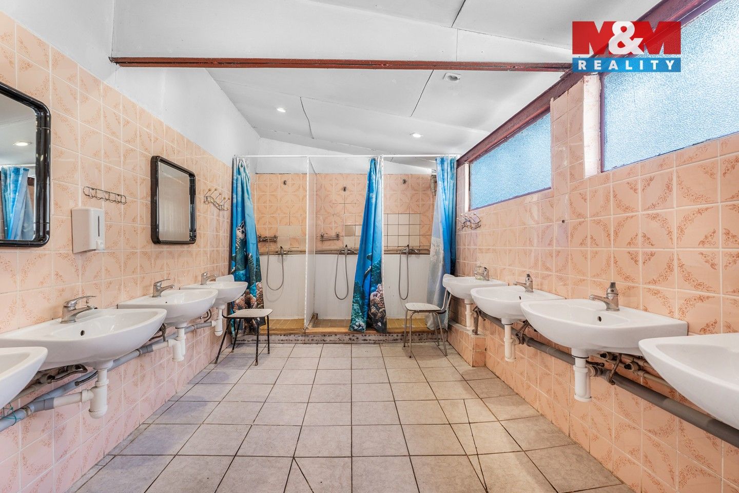 Prodej komerčního prostoru 757 m² - foto 28