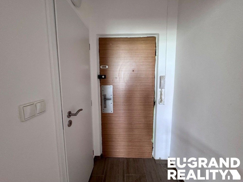 Pronájem bytu 1+kk 27 m² - foto 4