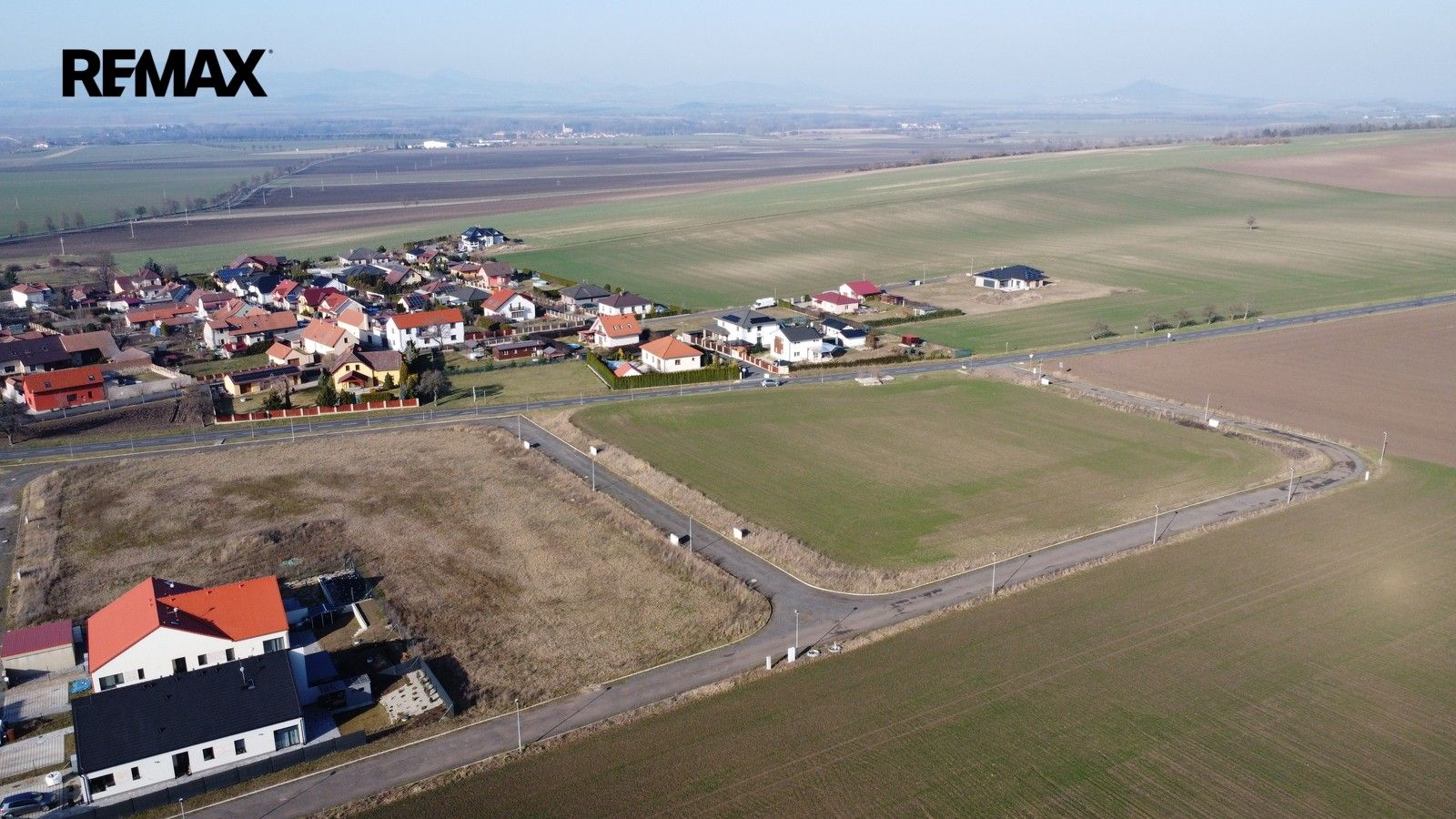 Prodej pozemku 1002 m² - foto 4