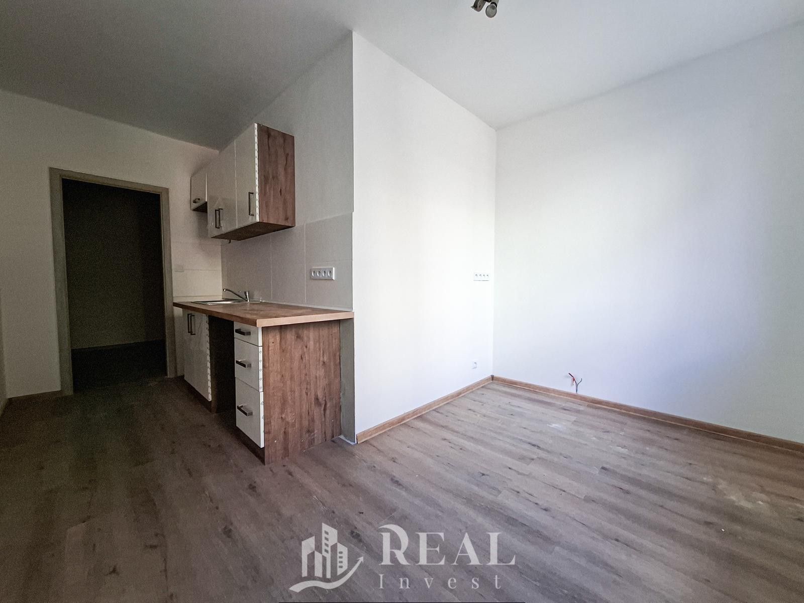 Pronájem bytu 1+1 42 m² - foto 8