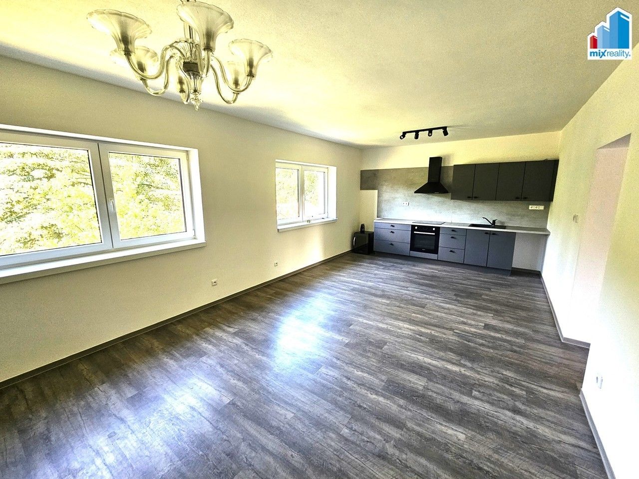 Prodej domu 175 m² - foto 3