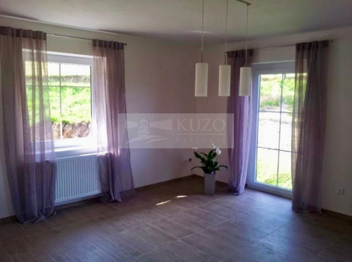 Prodej nemovitosti 345 m² - foto 23