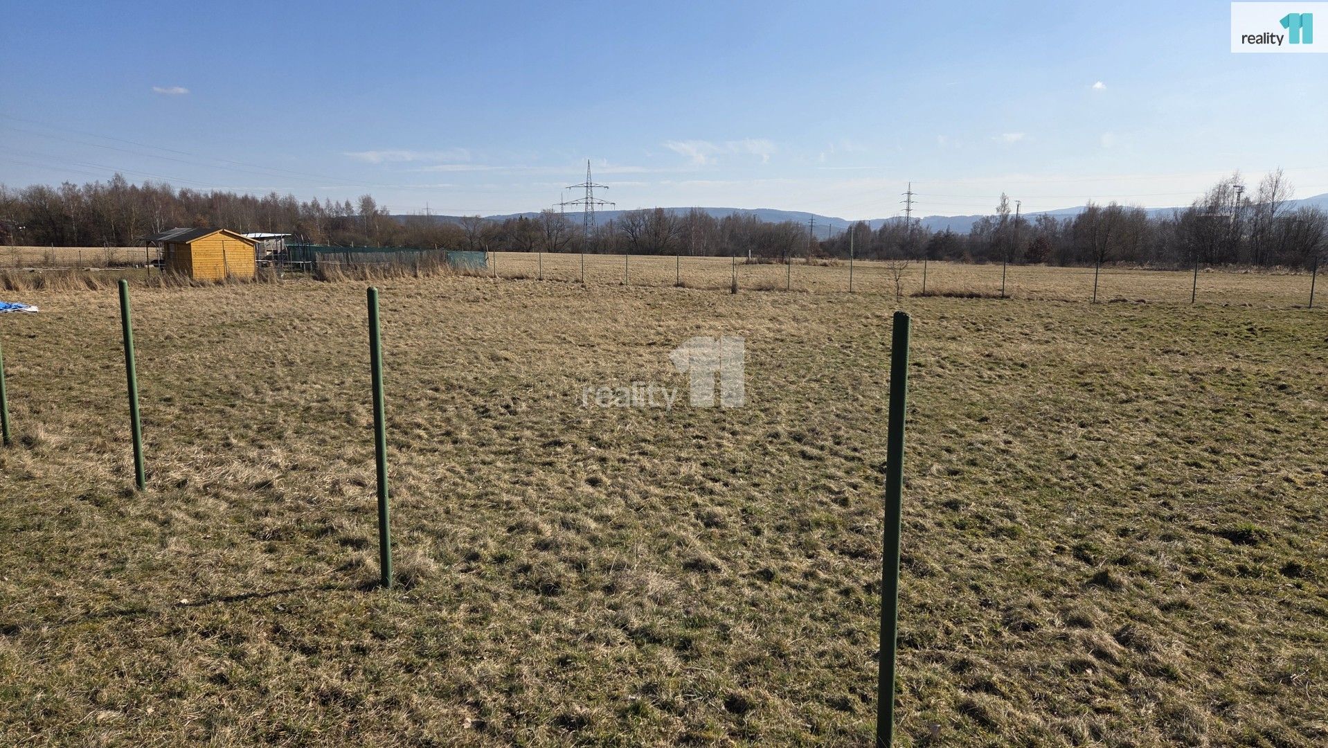 Prodej pozemku 1637 m² - foto 1