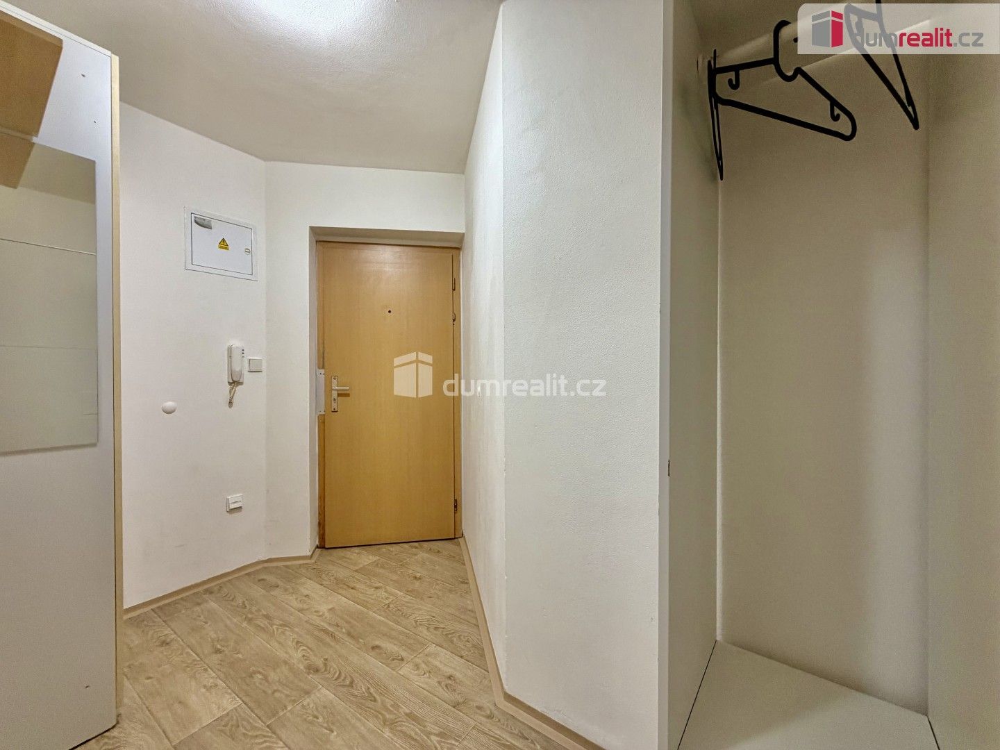 Prodej bytu 1+kk 28 m² - foto 11