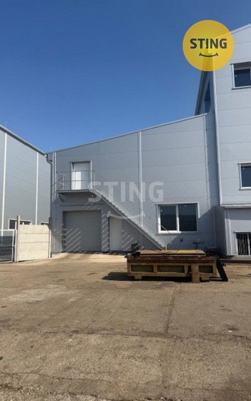 Pronájem komerčního prostoru 330 m² - foto 2
