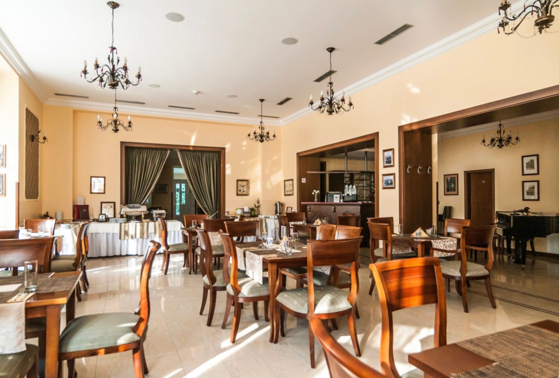Prodej komerčního prostoru 1500 m² - foto 15