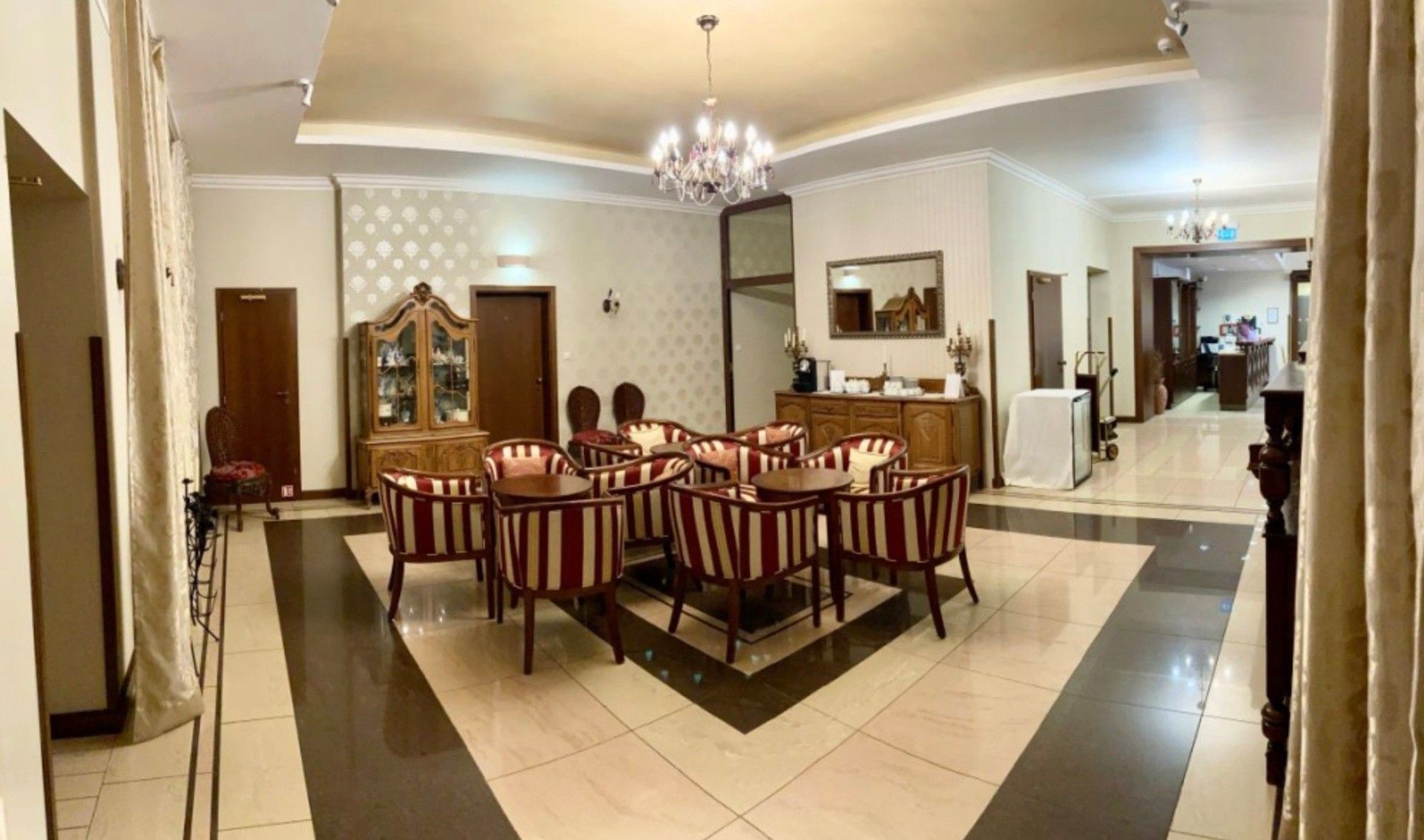 Prodej komerčního prostoru 1500 m² - foto 17