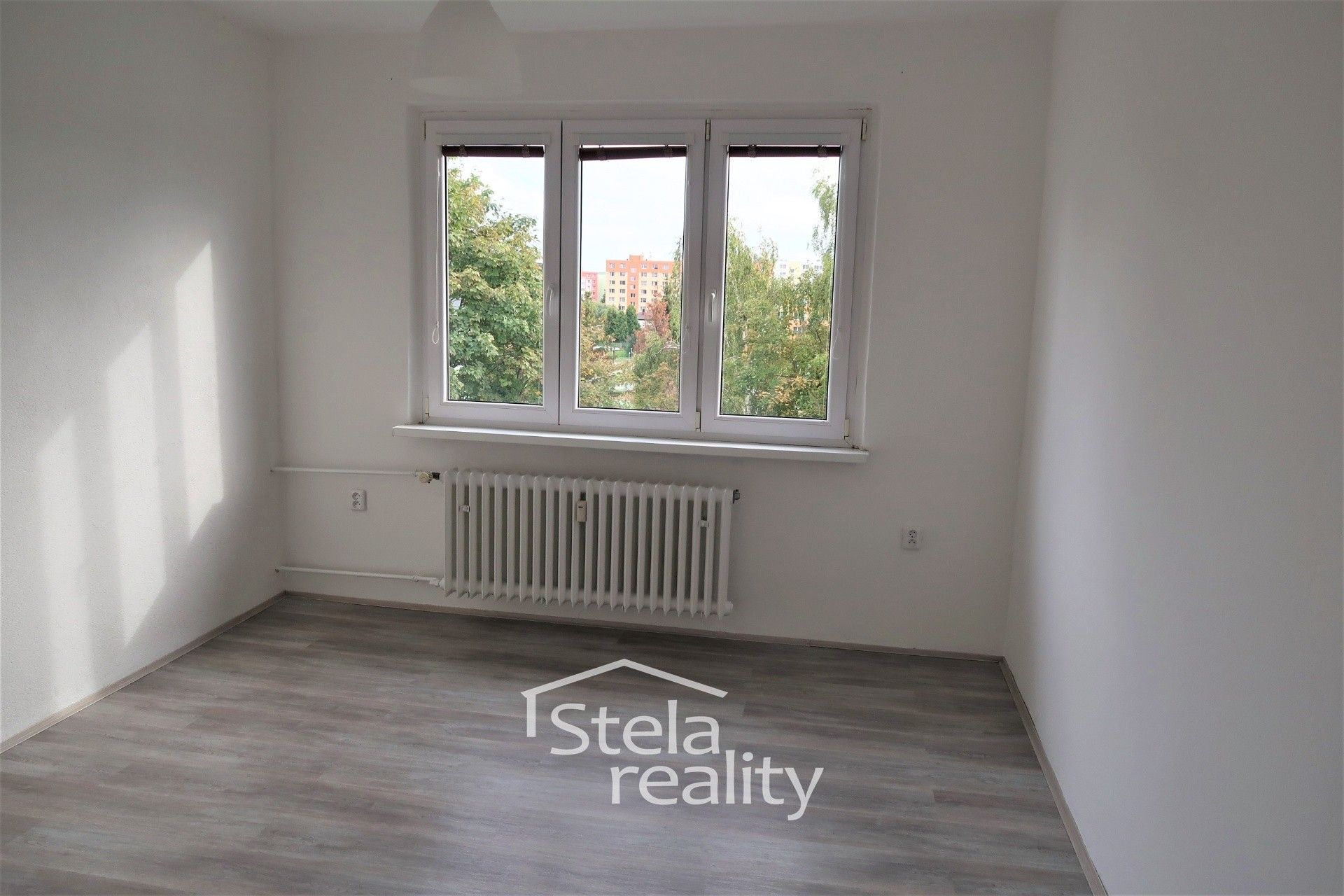 Pronájem bytu 2+1 54 m² - foto 4