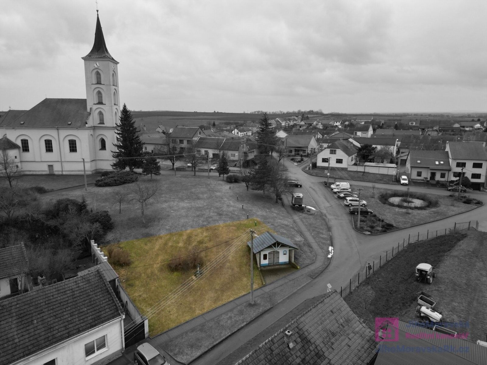 Prodej pozemku 444 m² - foto 9