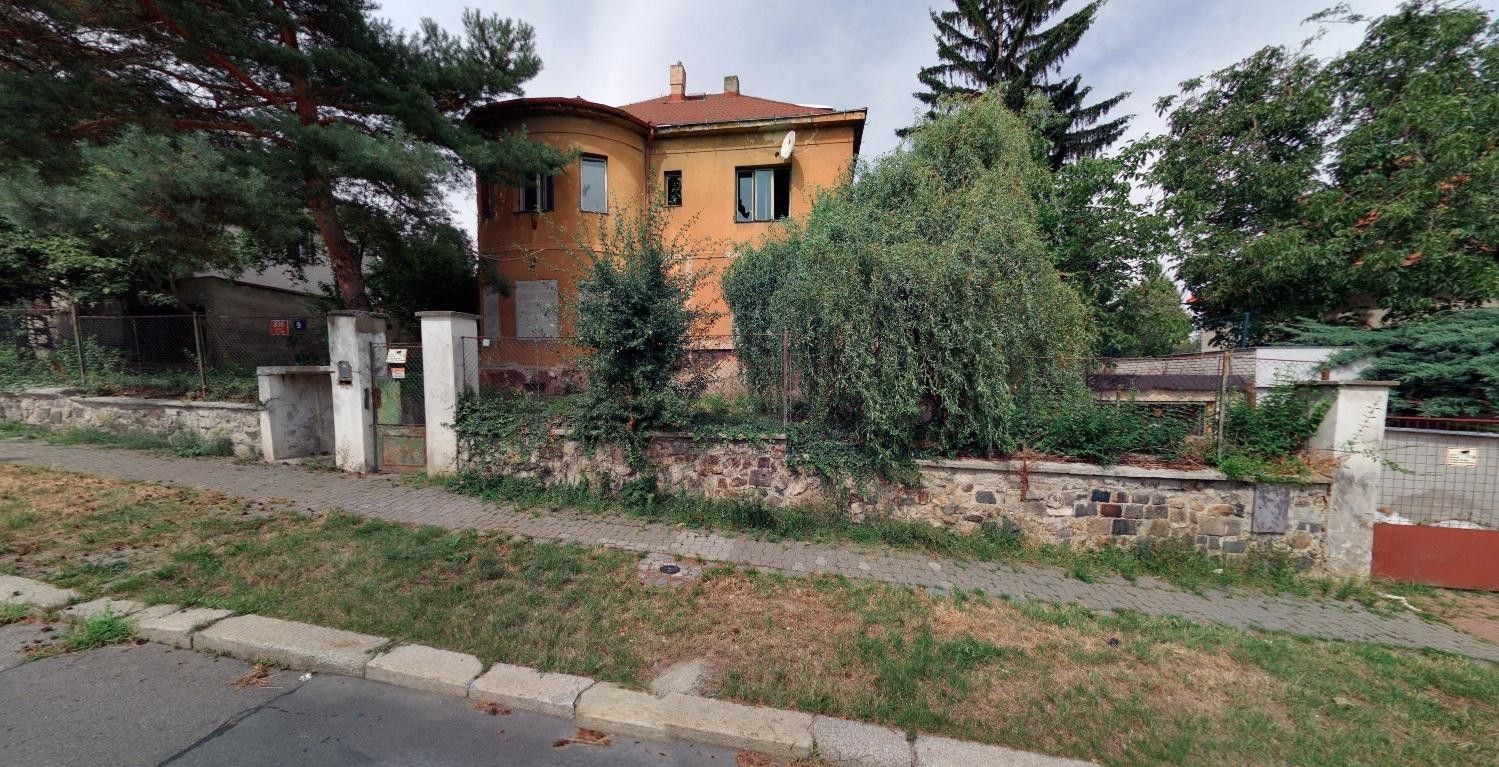 Prodej pozemku 864 m² - foto 1