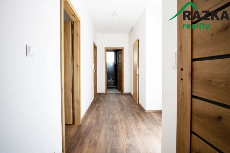 Prodej bytu 4+kk 80 m² - foto 8
