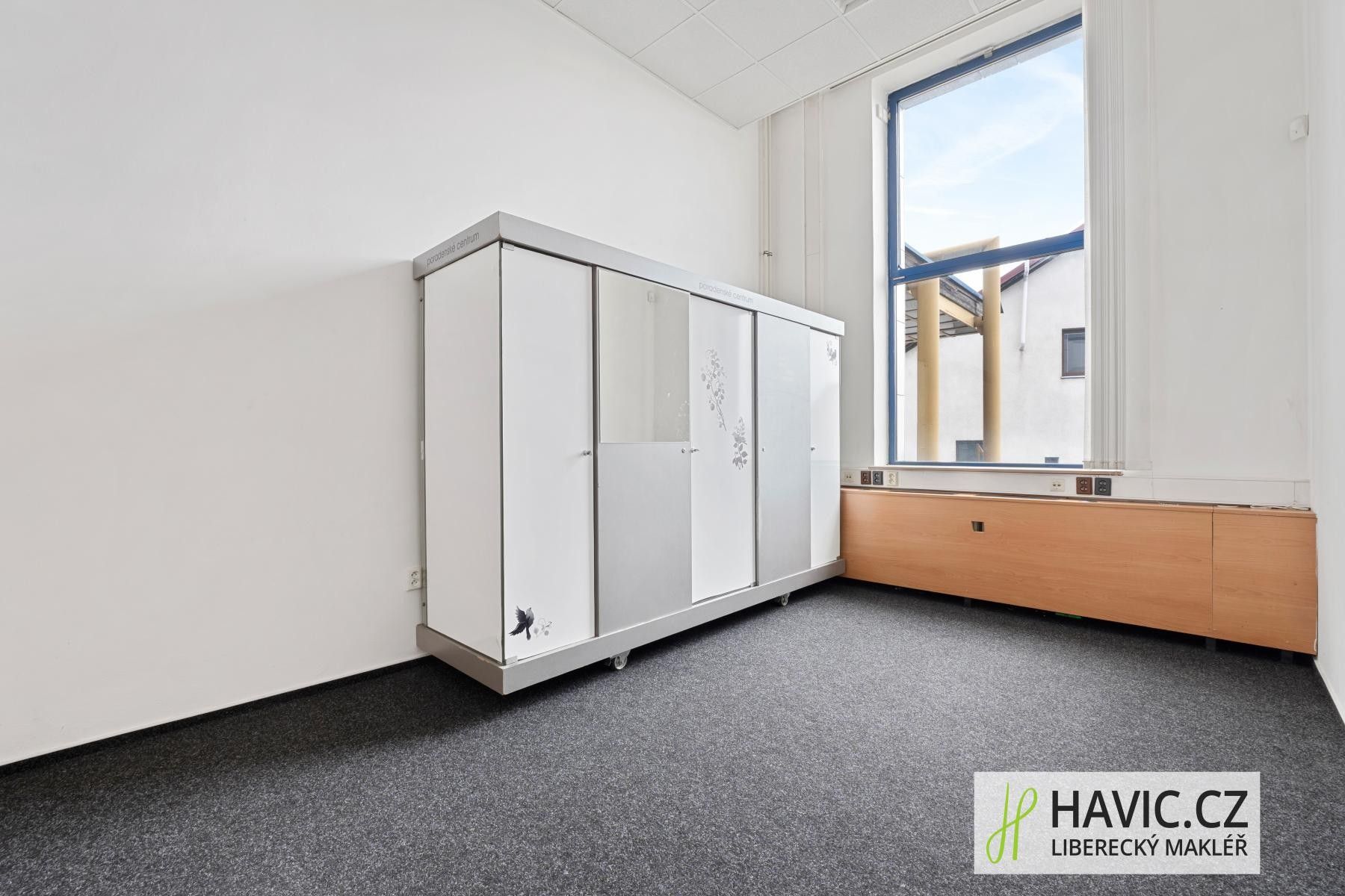 Pronájem komerčního prostoru 21 m² - foto 9