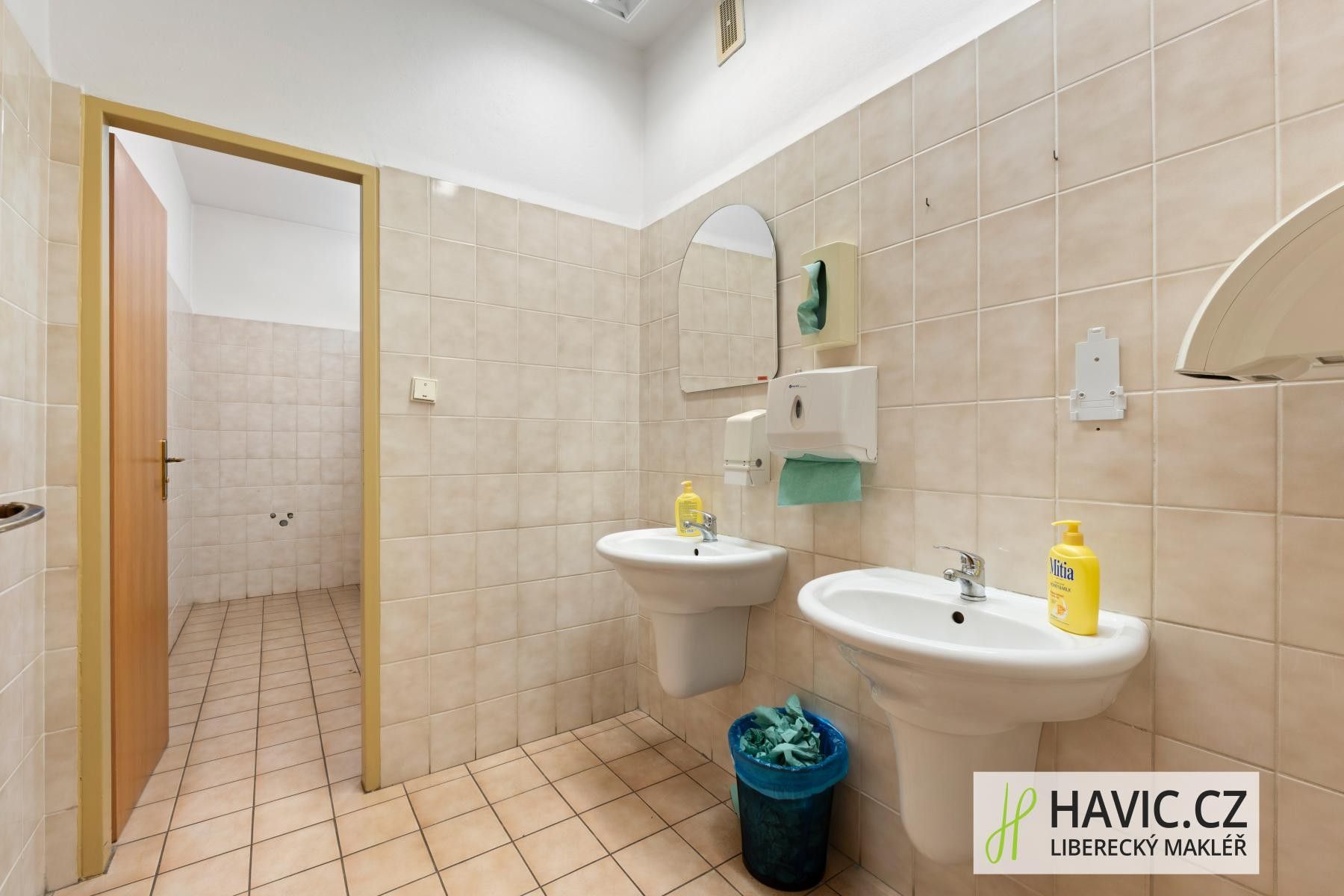 Pronájem komerčního prostoru 21 m² - foto 14