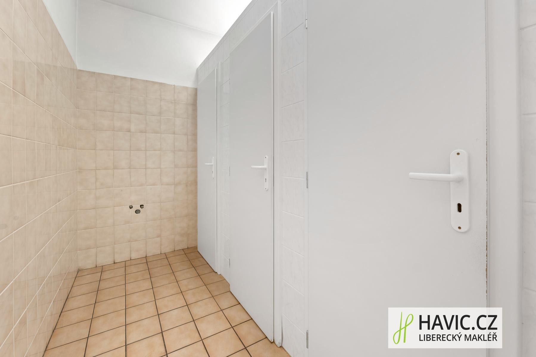 Pronájem komerčního prostoru 21 m² - foto 15