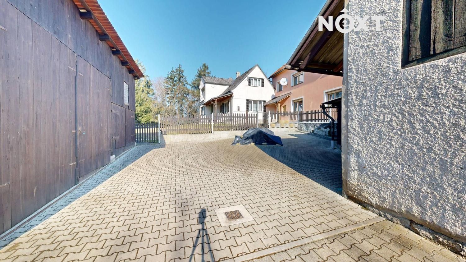 Prodej nemovitosti 250 m² - foto 9