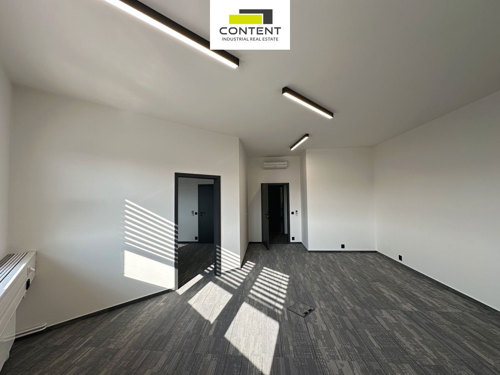 Pronájem komerčního prostoru 230 m² - foto 5