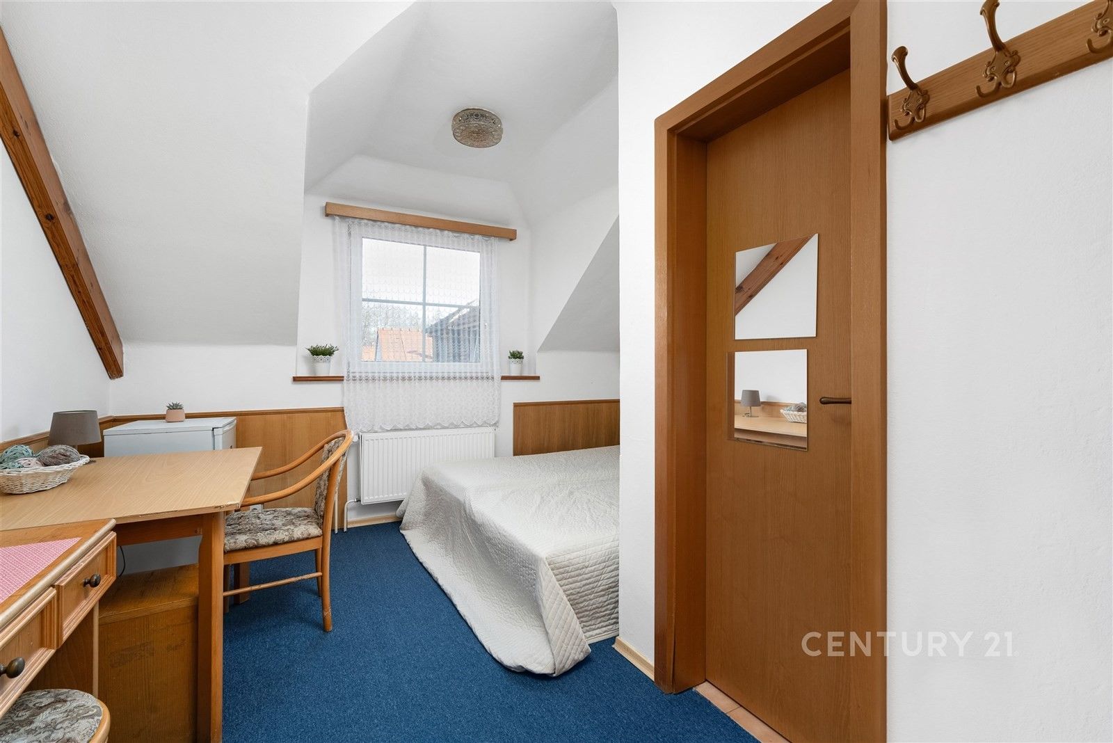 Prodej komerčního prostoru 930 m² - foto 3