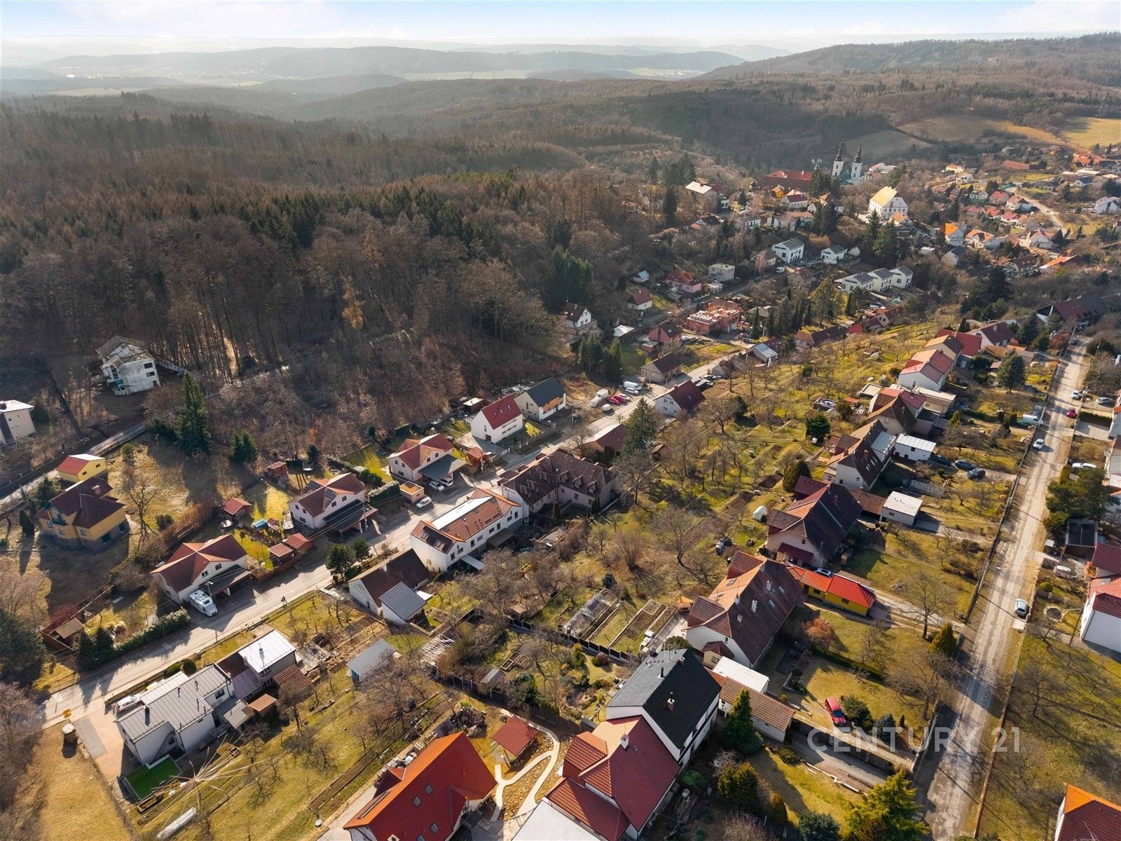 Prodej komerčního prostoru 930 m² - foto 12