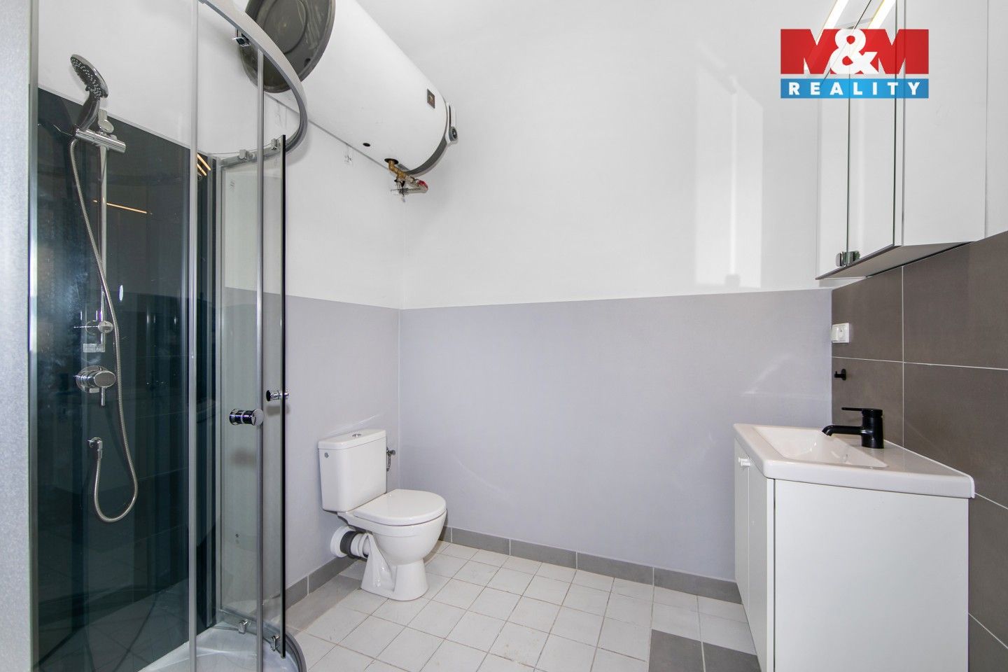 Pronájem komerčního prostoru 100 m² - foto 12