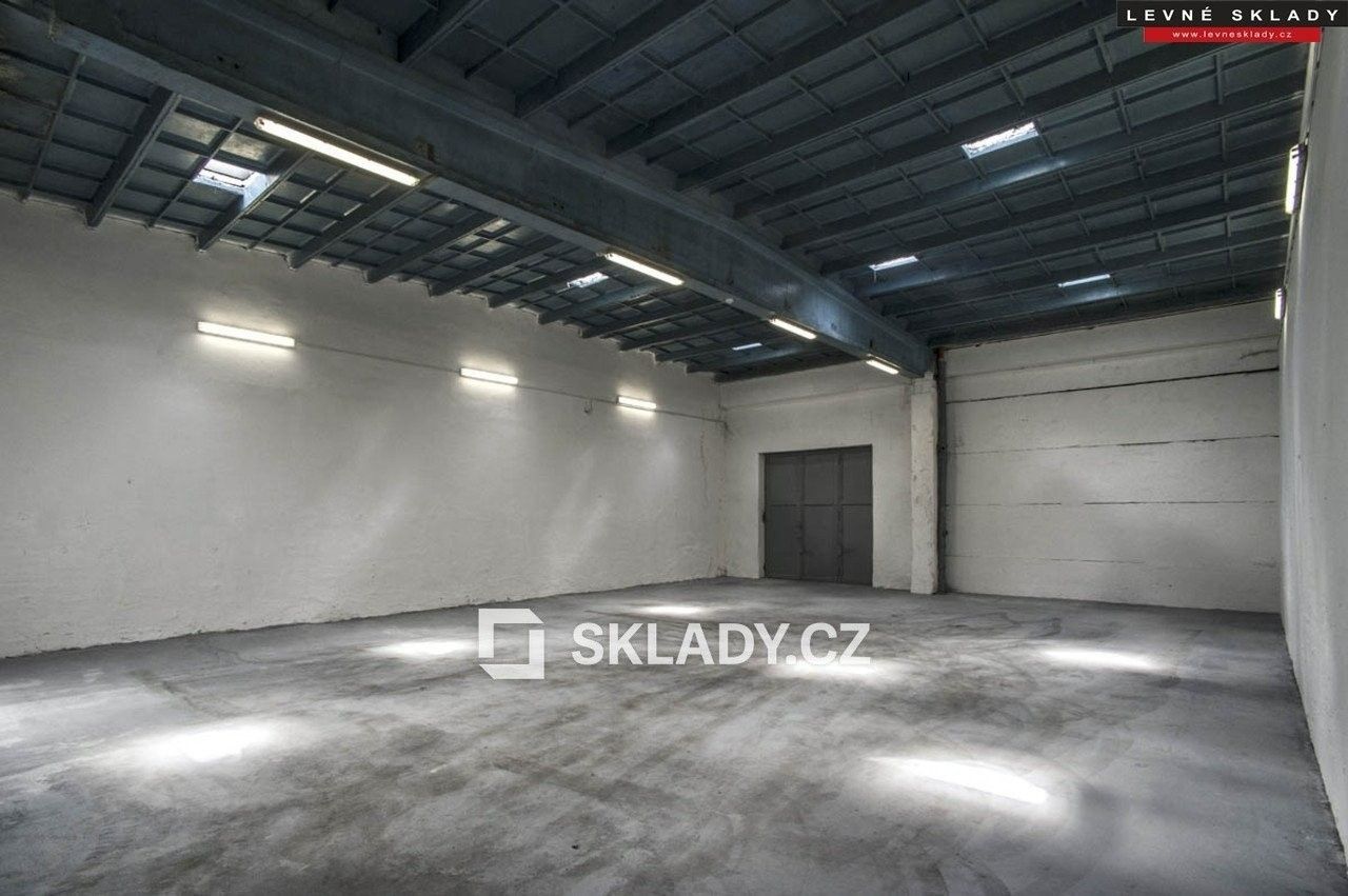 Pronájem komerčního prostoru 180 m² - foto 2