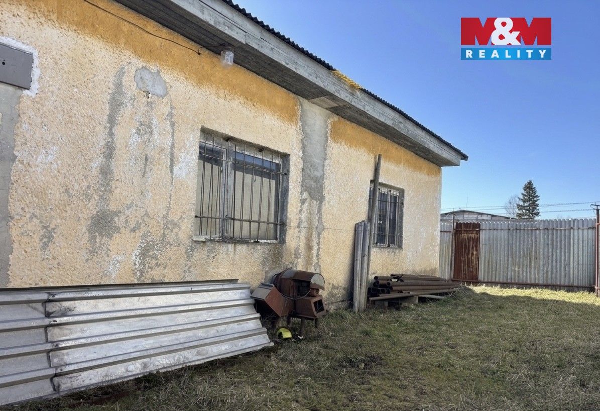 Prodej komerčního prostoru 142 m² - foto 4