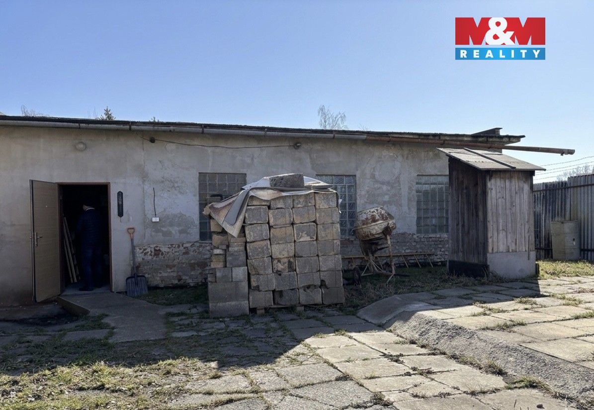 Prodej komerčního prostoru 142 m² - foto 3