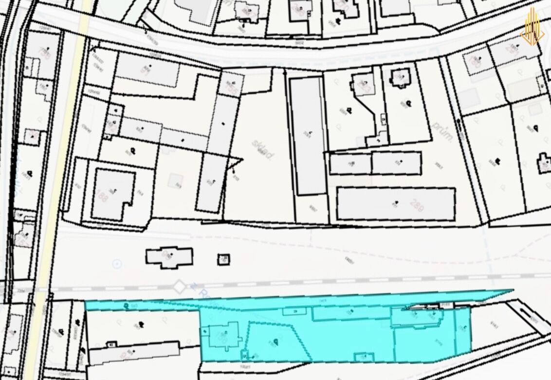 Prodej komerčního prostoru 700 m² - foto 3