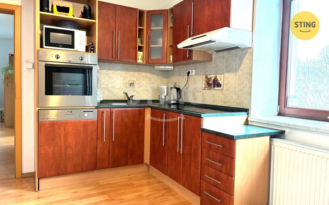 Pronájem bytu 3+1 102 m² - foto 6