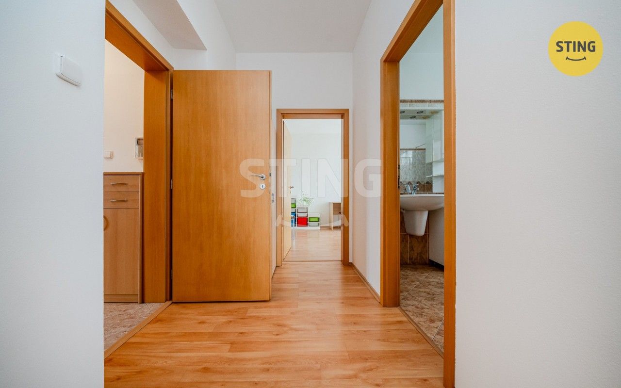 Pronájem bytu 3+1 102 m² - foto 19