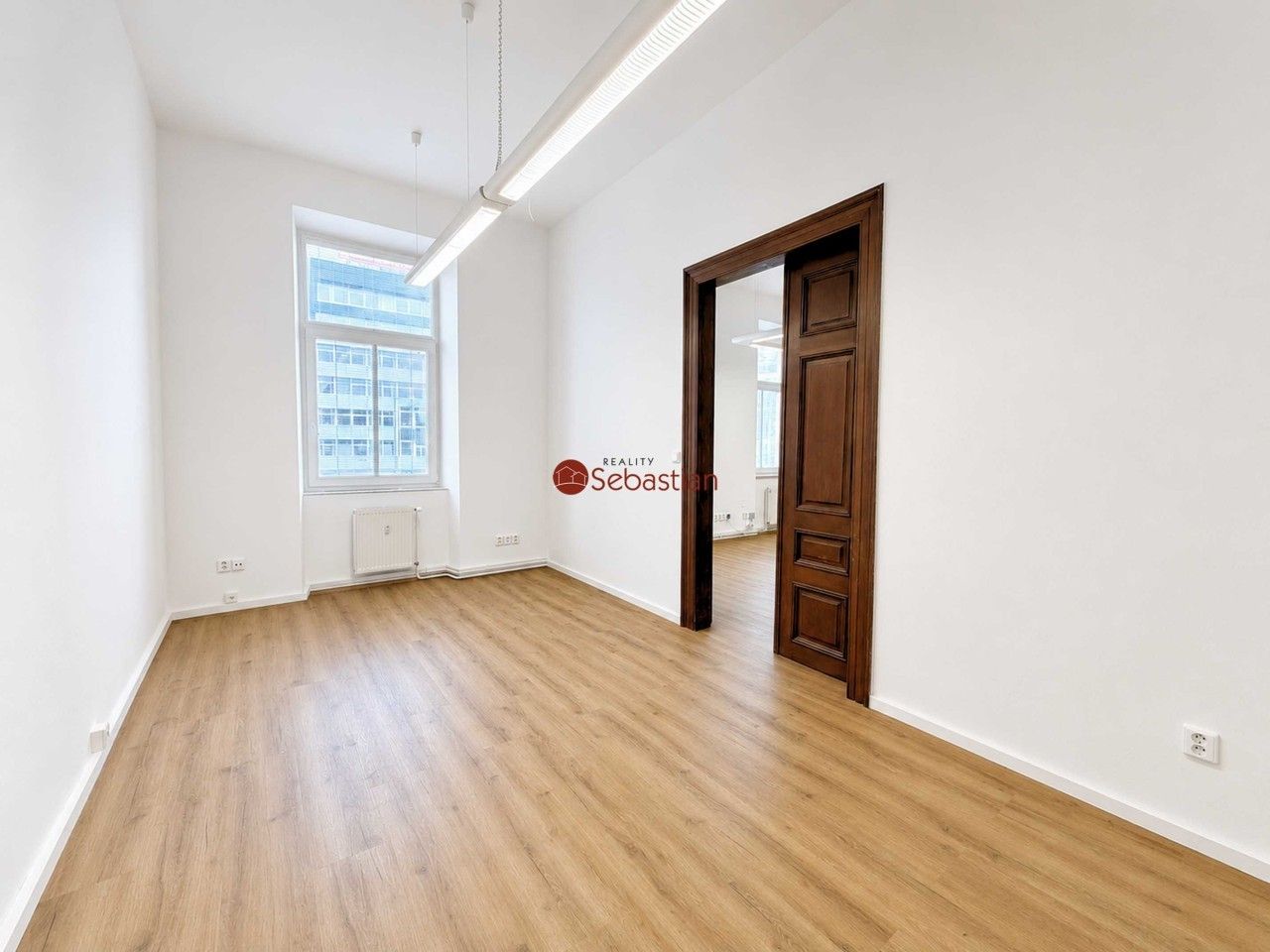 Pronájem komerčního prostoru 182 m² - foto 11