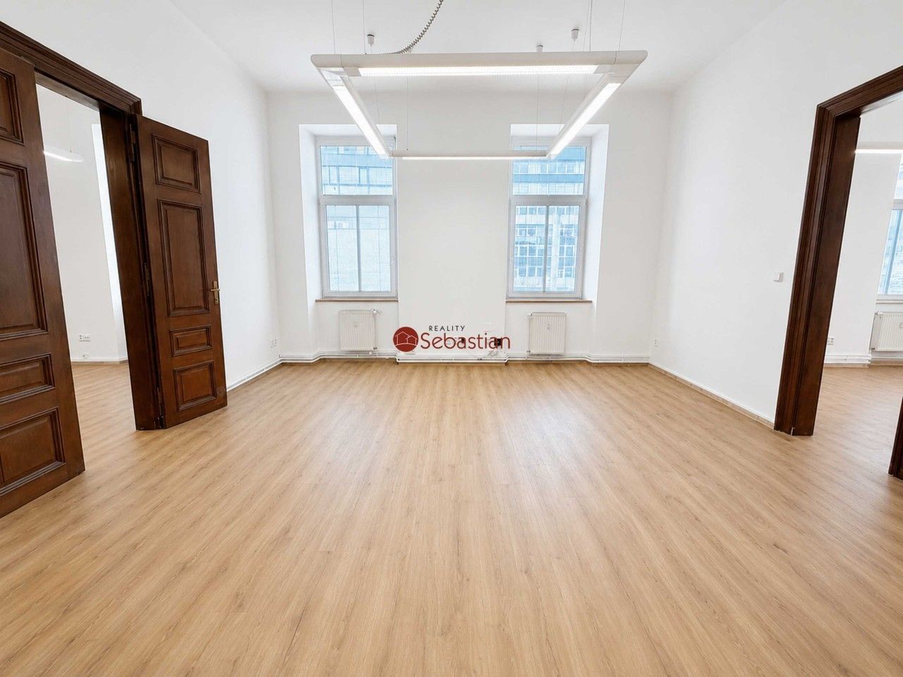 Pronájem komerčního prostoru 182 m² - foto 10