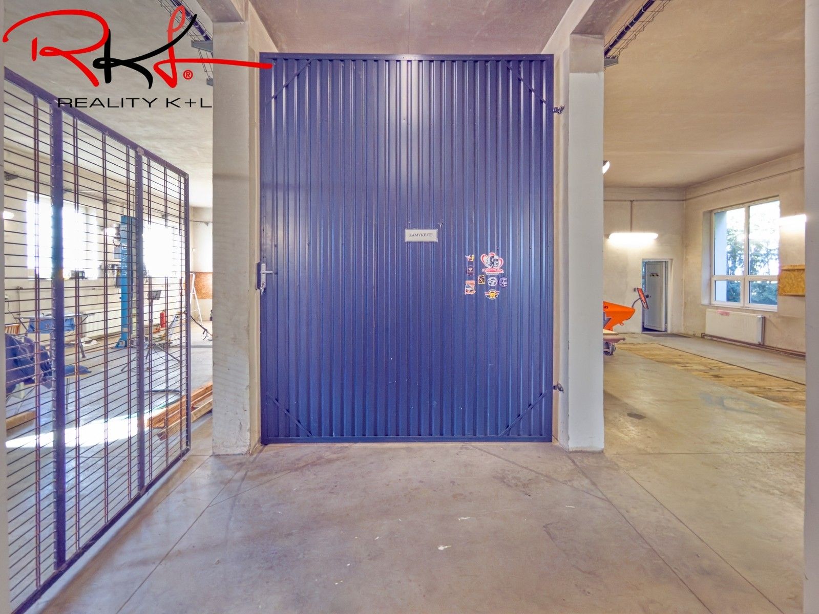 Pronájem komerčního prostoru 198 m² - foto 3